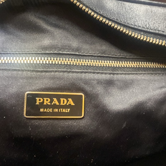 Vintage Prada Bag - Picture 6 of 9